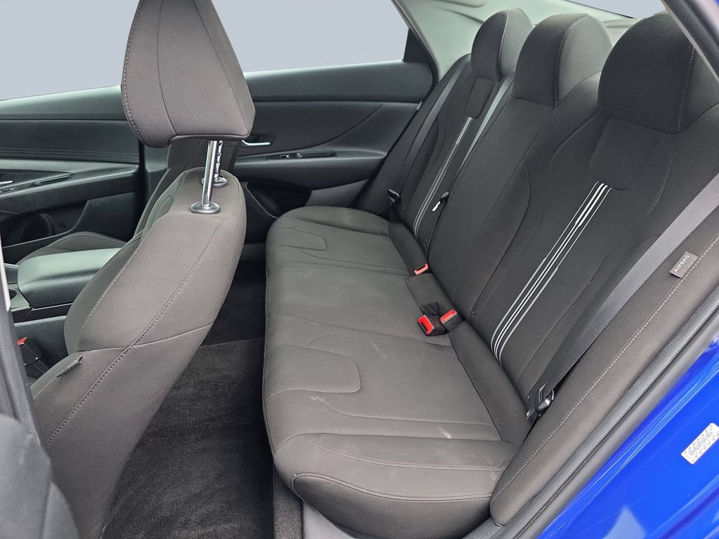 Certified 2024 Hyundai Elantra SEL FWD image 20