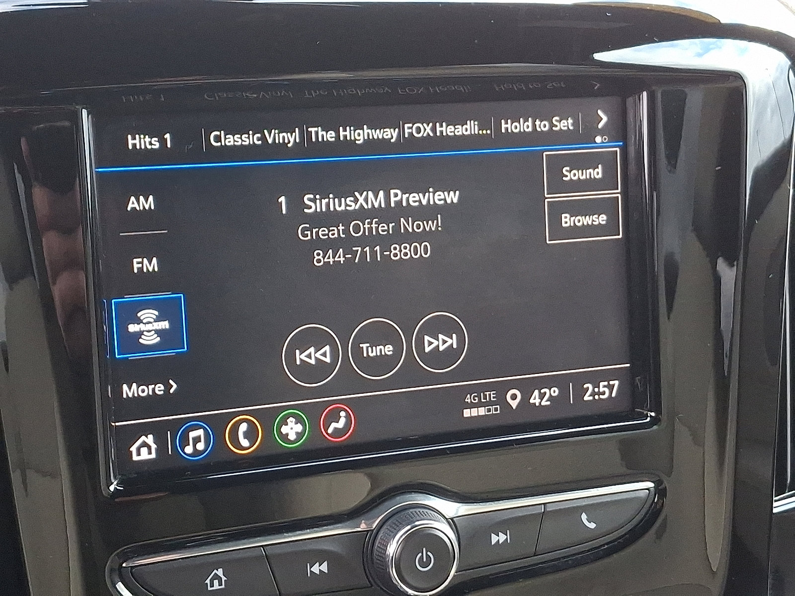 Certified 2023 Chevrolet Traverse LS image 18