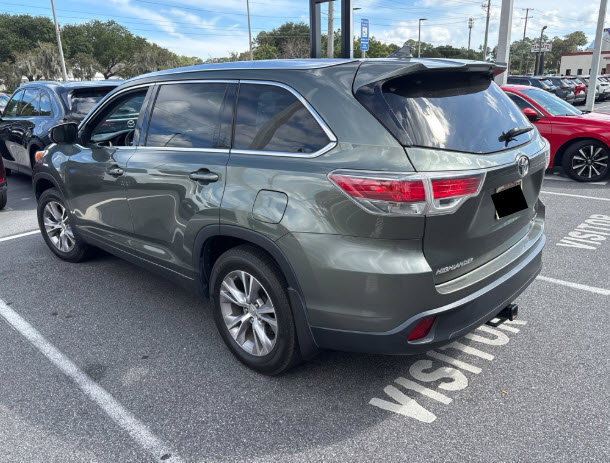 Used 2014 Toyota Highlander XLE AWD/4WD image 5