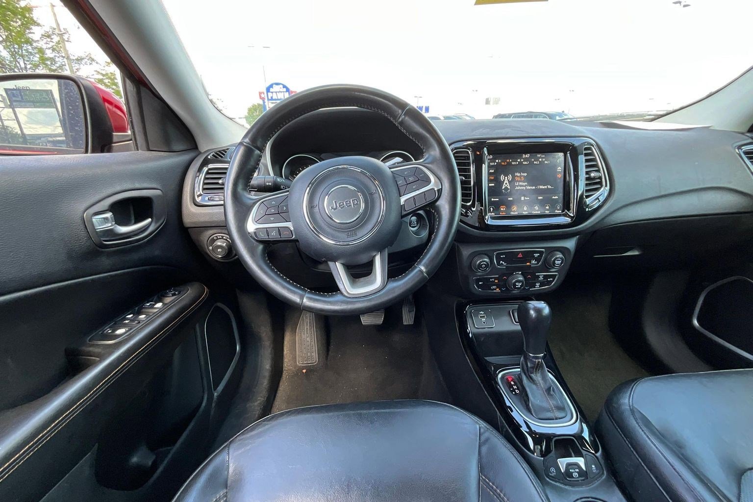 Used 2018 Jeep Compass Limited w/ Navigation Group FWD image 8