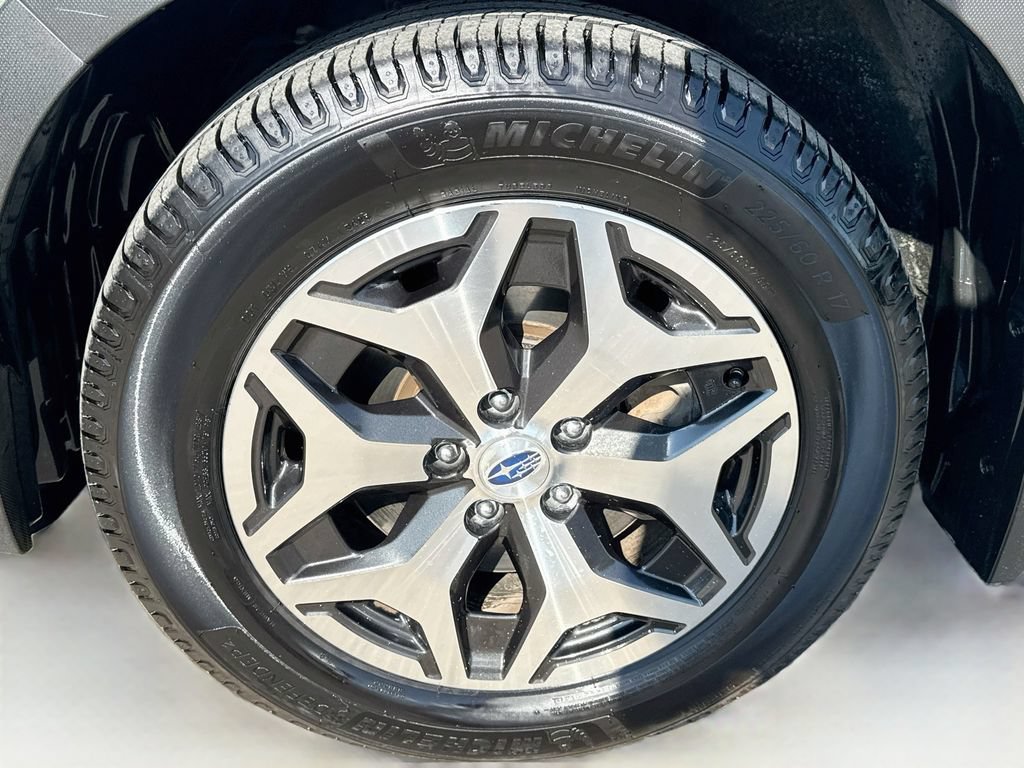 Used 2021 Subaru Forester Premium AWD/4WD image 40
