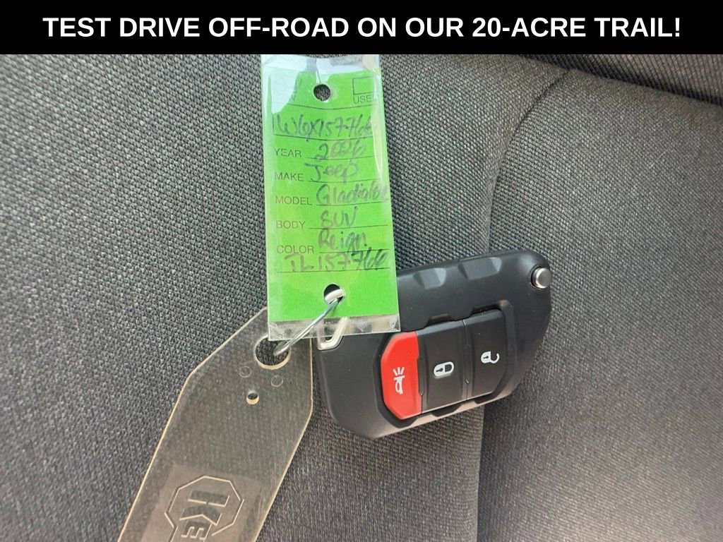 New 2026 Jeep Gladiator Willys image 38