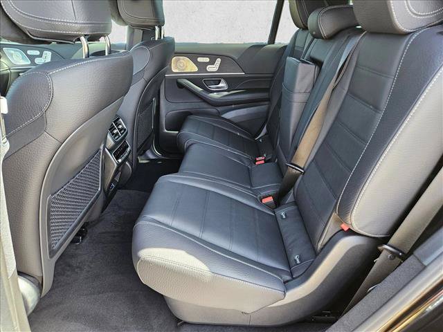 New 2026 Mercedes-Benz GLS 580 4MATIC image 16