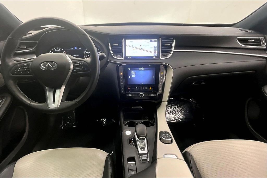 Used 2023 INFINITI QX55 Essential image 14