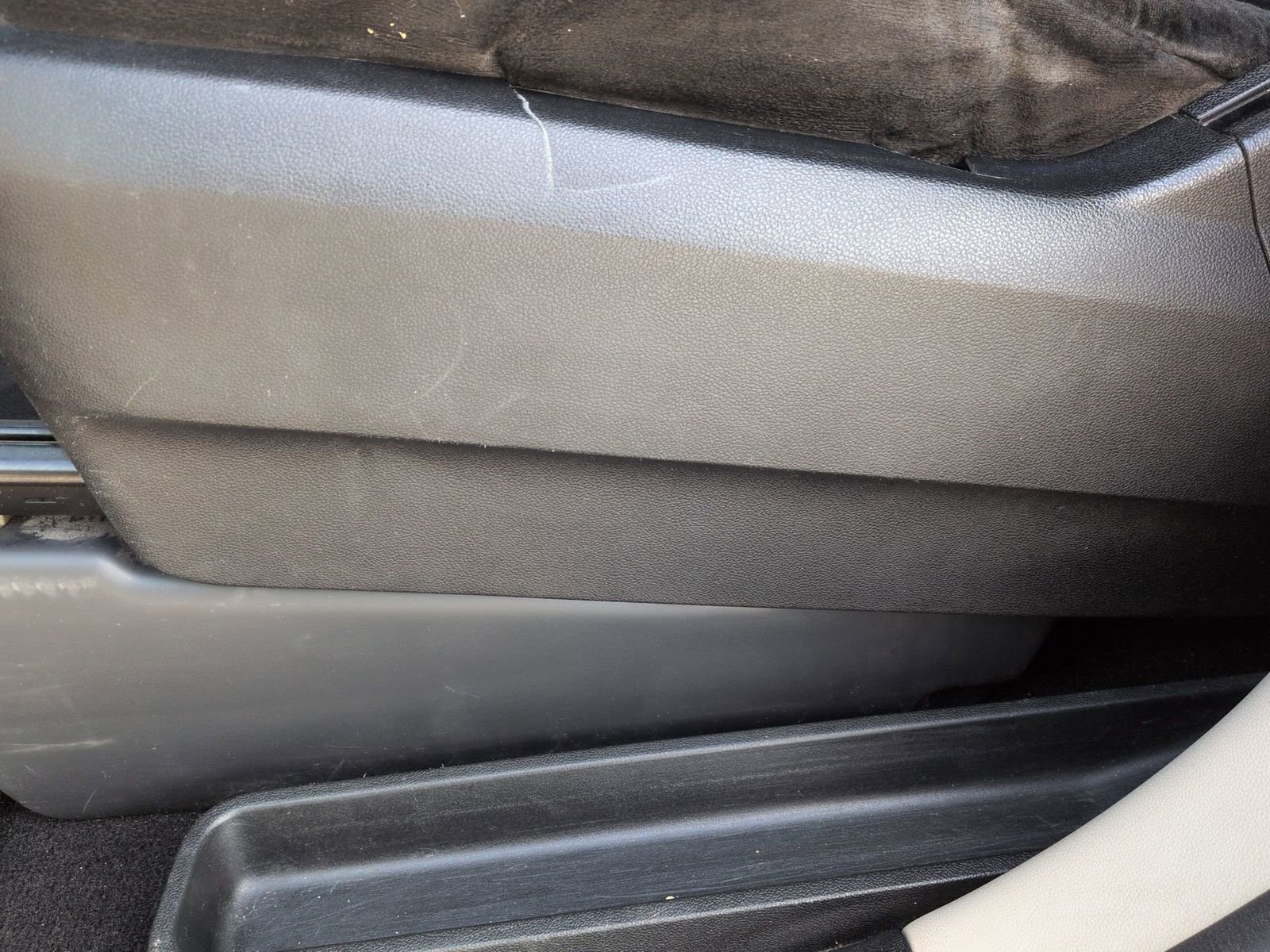 Used 2013 Dodge Grand Caravan SE image 20