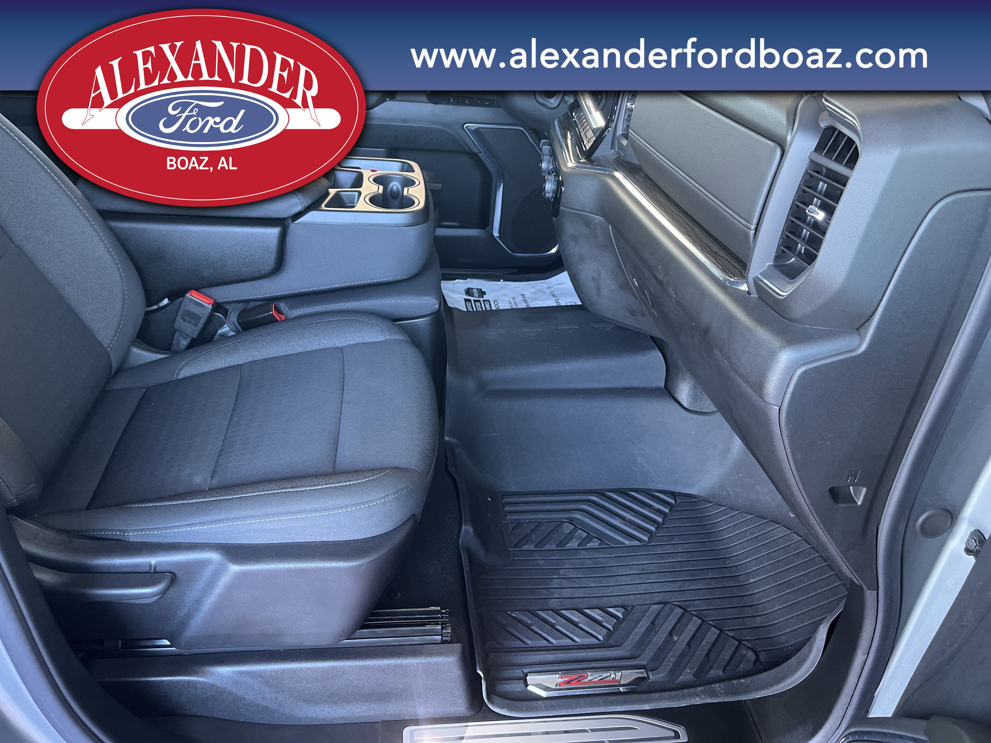 Used 2024 Chevrolet Silverado 1500 RST image 16