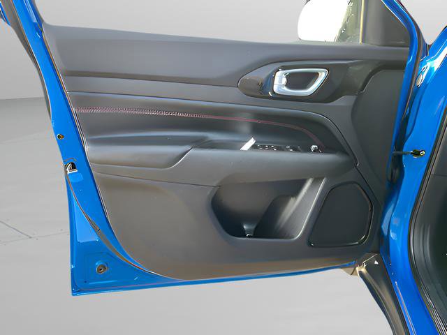 Used 2022 Jeep Compass Trailhawk w/ Trailhawk Convenience Group image 10