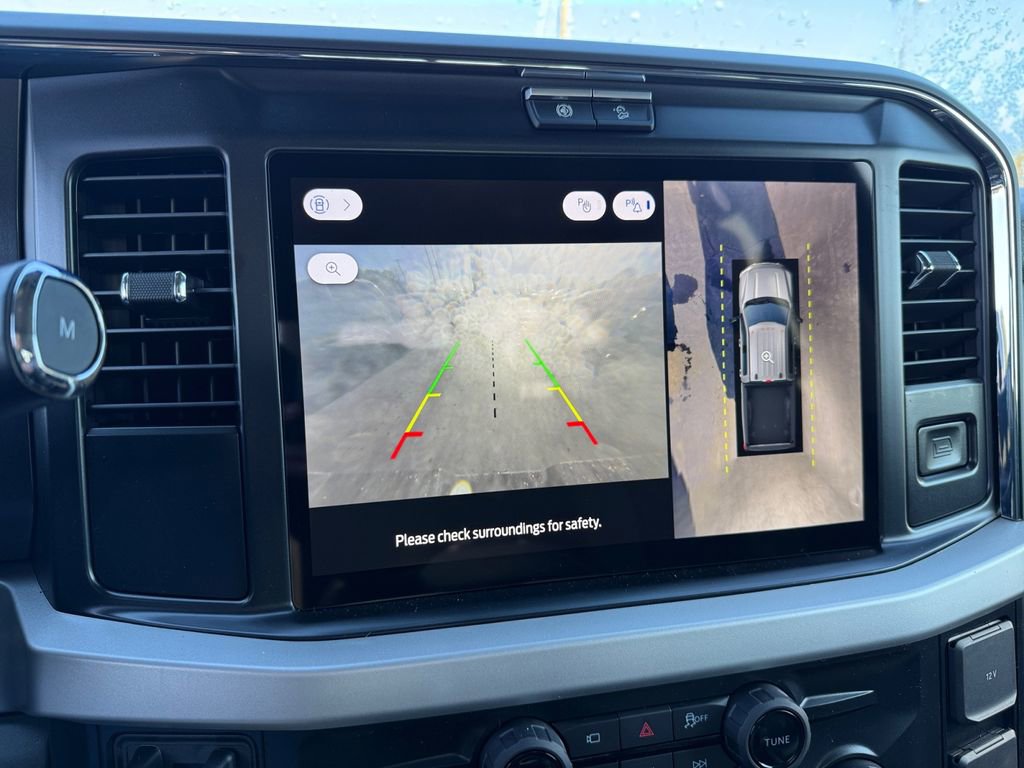 New 2026 Ford F250 XLT w/ XLT Premium Package image 25