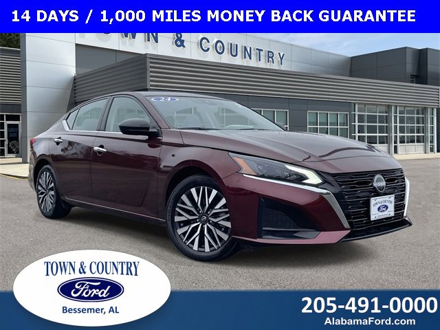 Used 2024 Nissan Altima 2.5 SV