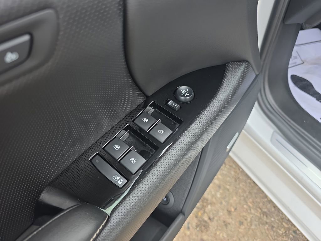 Used 2019 Cadillac XTS Luxury w/ Driver Awareness Package AWD/4WD image 11