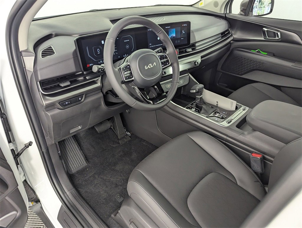 New 2026 Kia Carnival SX image 11