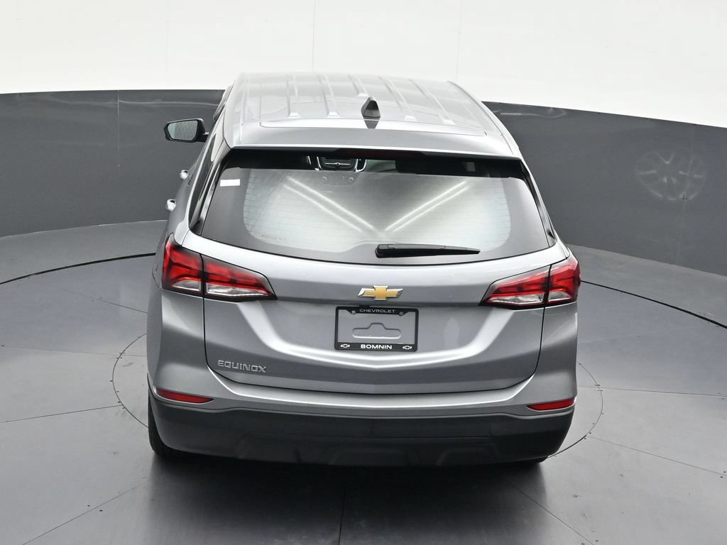 Used 2024 Chevrolet Equinox LS FWD image 18