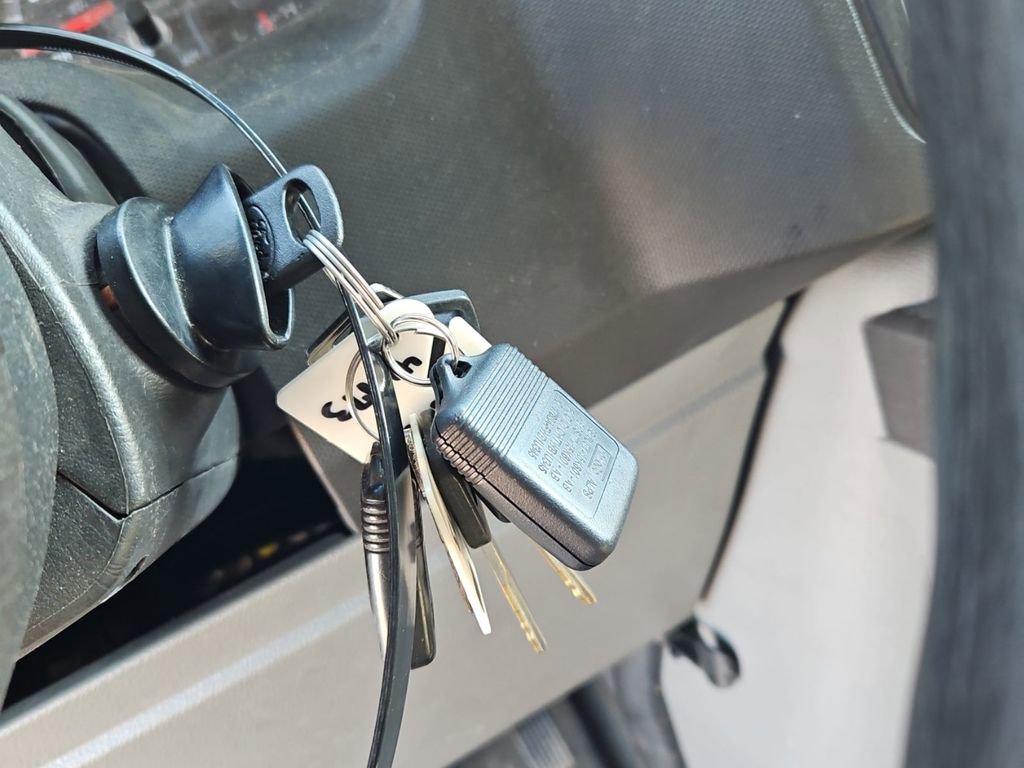 Used 2019 Ford E-350 and Econoline 350 Super Duty w/ Power Windows & Locks Group image 14