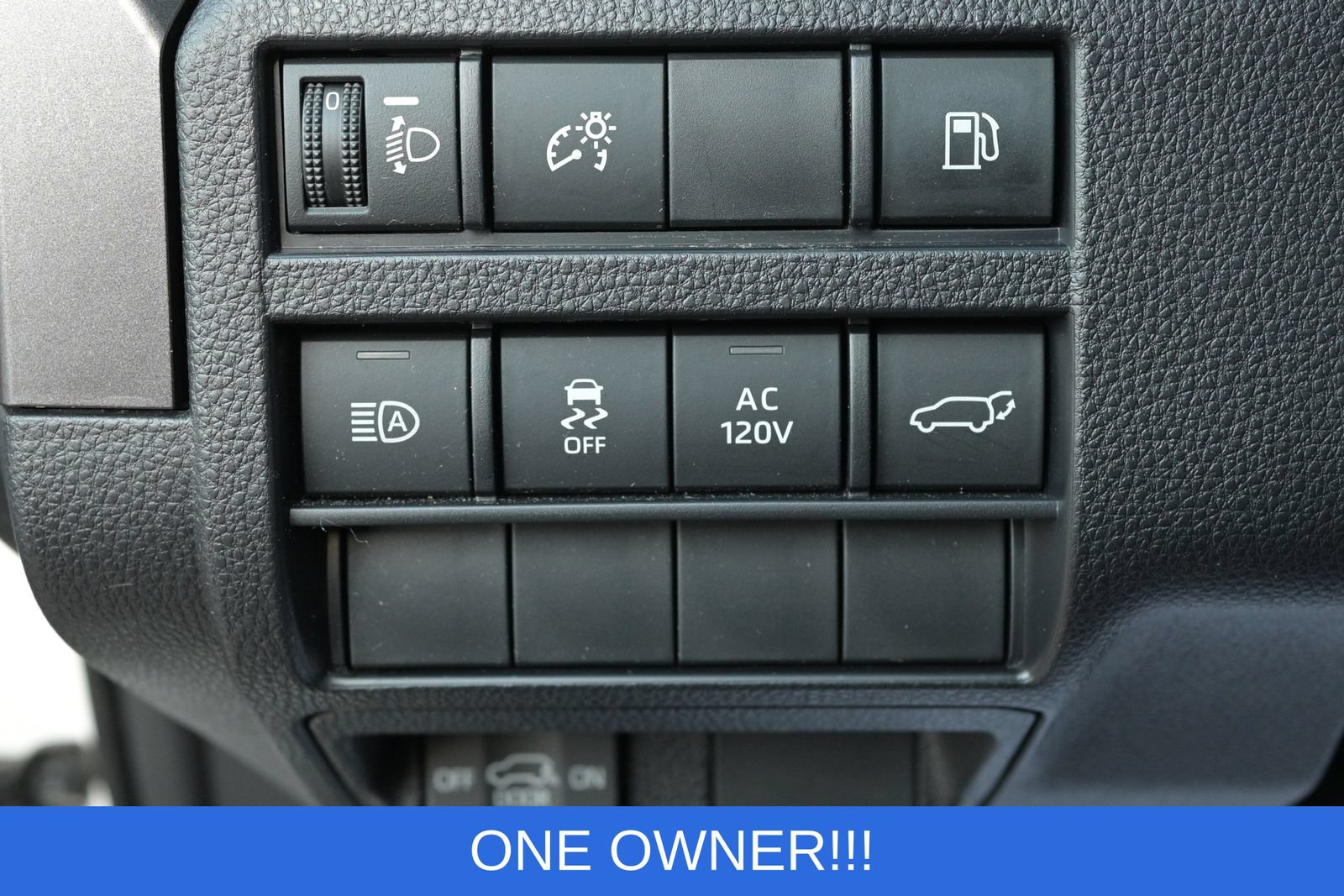 Used 2025 Toyota 4Runner TRD Sport Premium AWD/4WD image 16