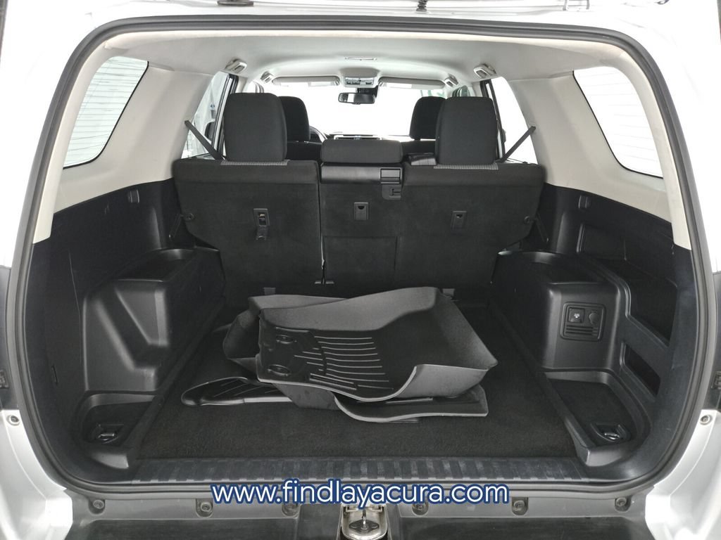 Used 2021 Toyota 4Runner SR5 AWD/4WD image 15