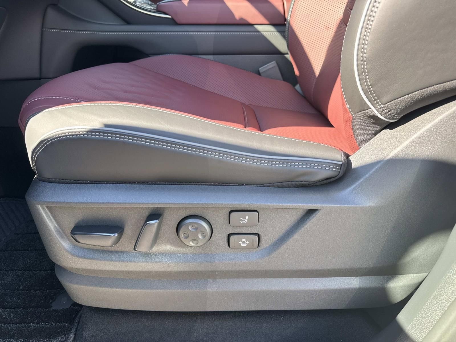 New 2026 INFINITI QX80 Autograph w/ Autograph Exterior Package image 13