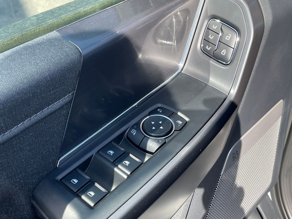 New 2026 Ford F150 Lariat w/ Equipment Group 501A Mid image 16