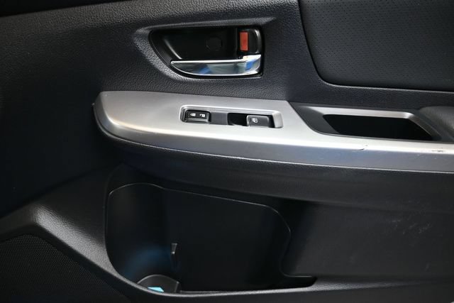 Used 2016 Subaru Crosstrek 2.0i Limited AWD/4WD image 11