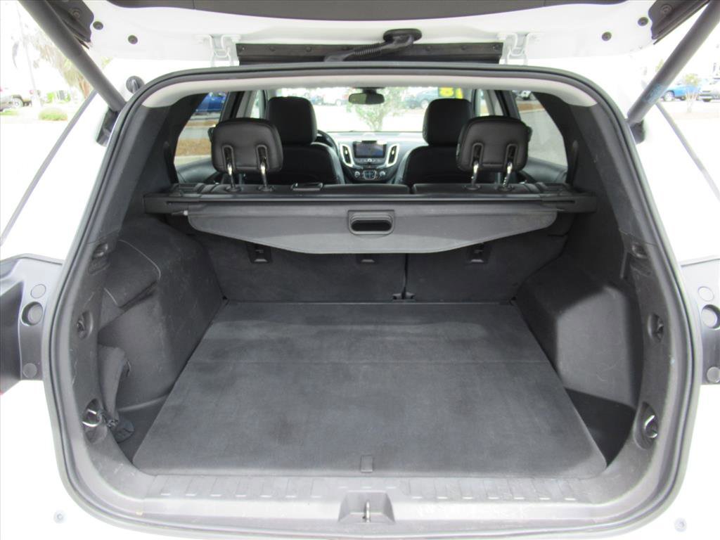 Used 2018 Chevrolet Equinox Premier image 32