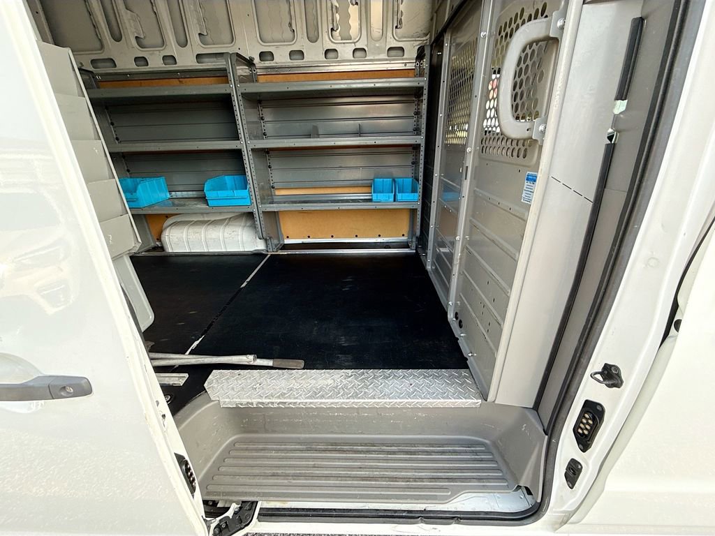 Used 2018 Nissan NV 2500 SV w/ Navigation Package image 28
