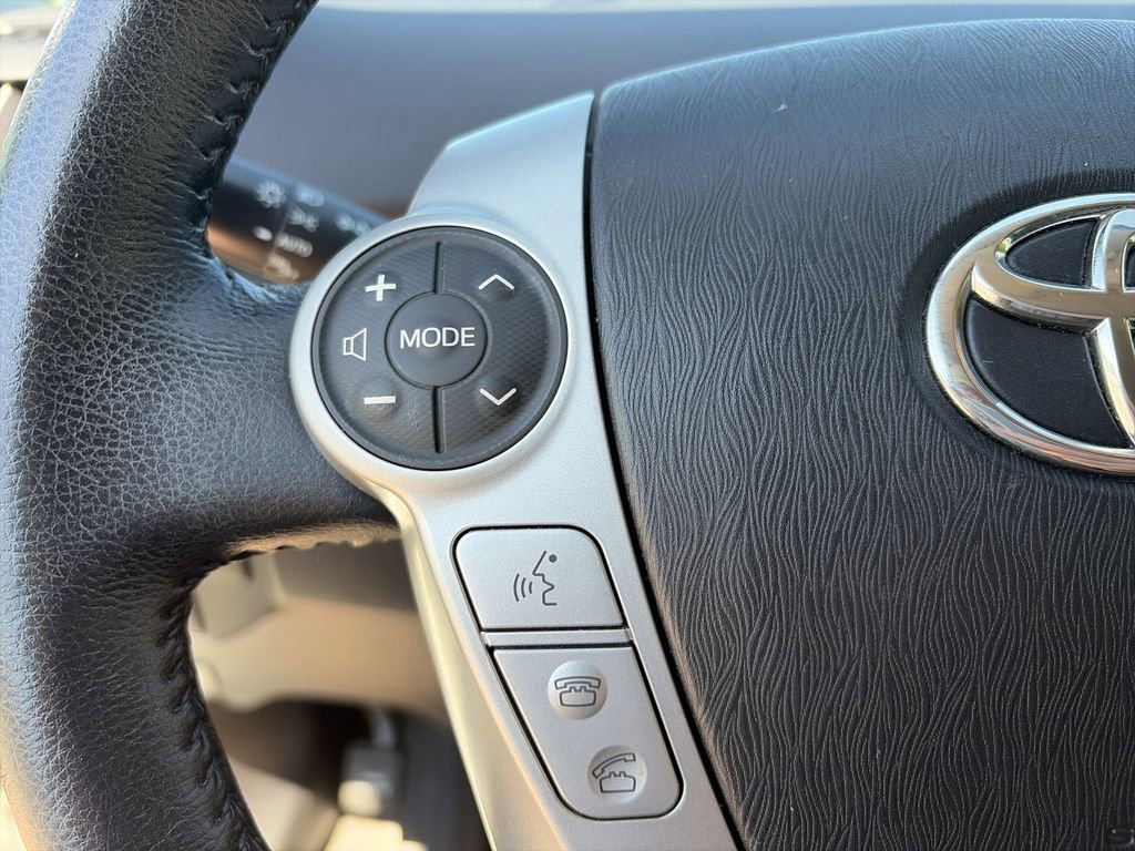 Used 2015 Toyota Prius Four FWD image 22