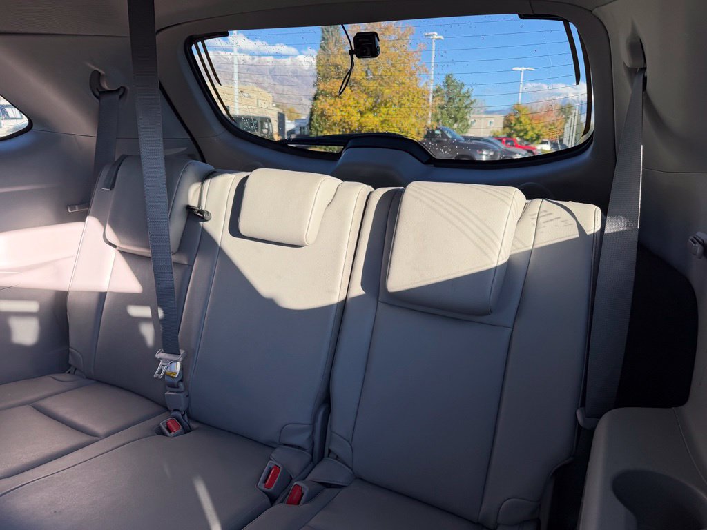 Used 2019 Toyota Highlander Limited AWD/4WD image 23