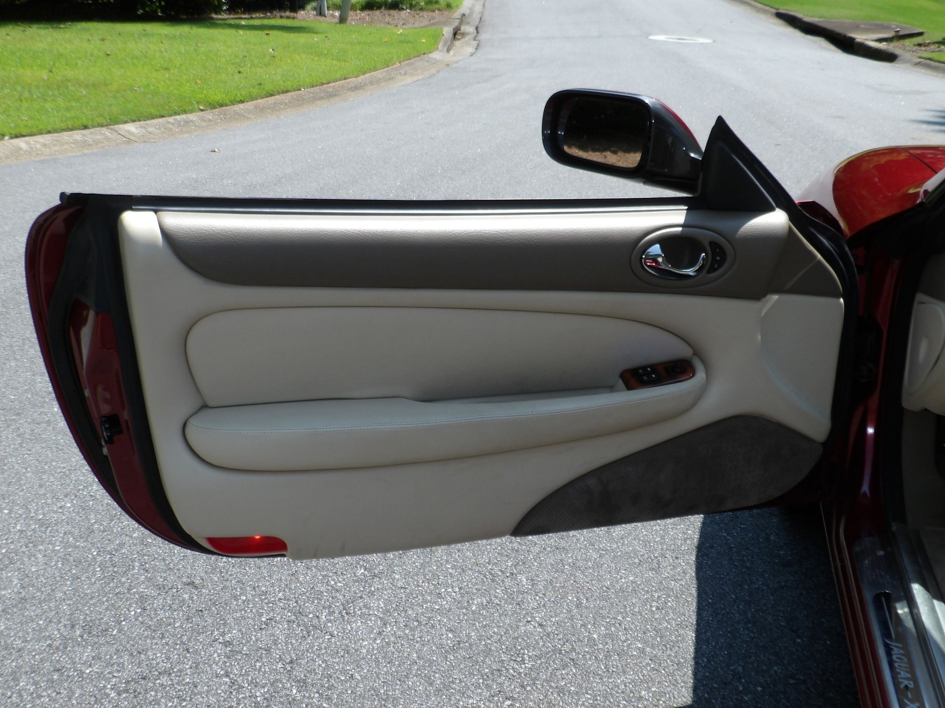 Used 1997 Jaguar XK8 Coupe RWD image 78