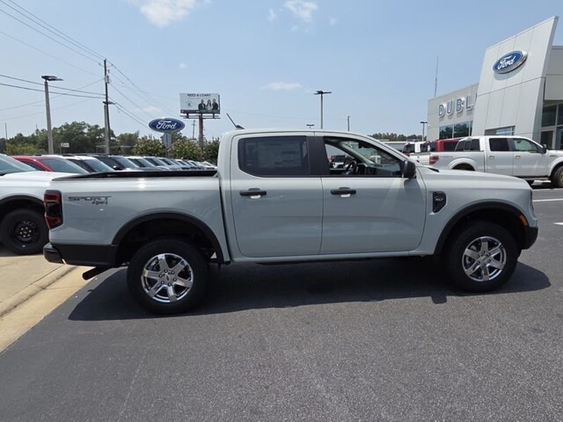 New 2026 Ford Ranger XLT w/ Trailer Tow Package AWD/4WD image 15
