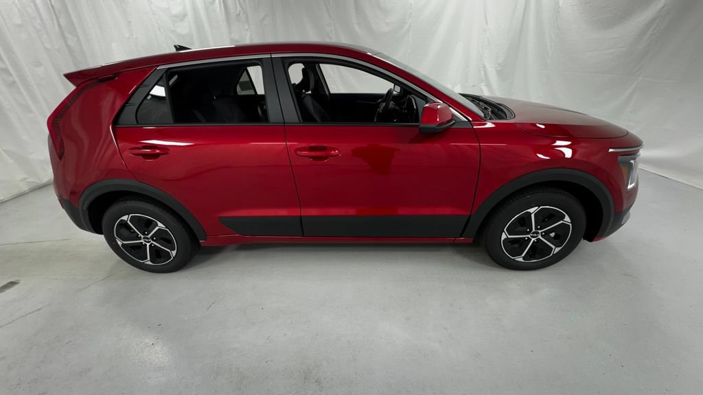 New 2026 Kia Niro LX FWD image 2