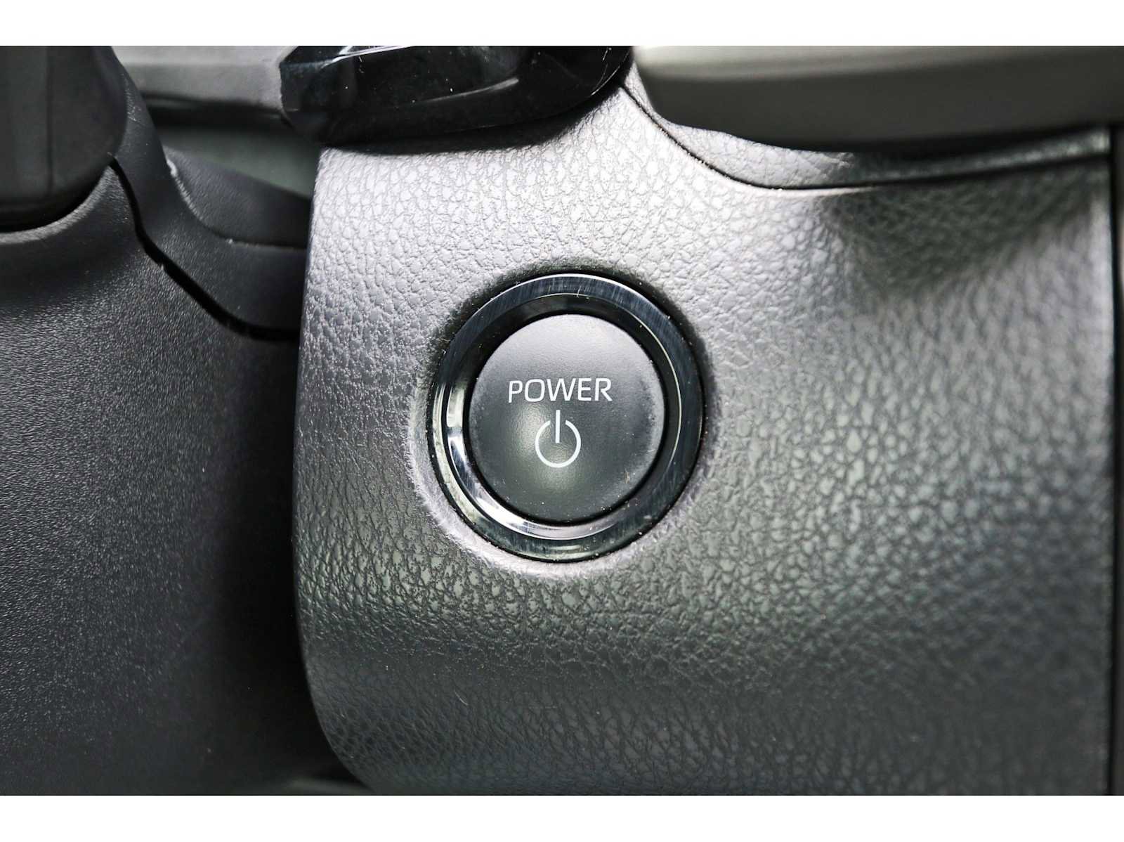 Used 2025 Toyota Camry XSE image 26