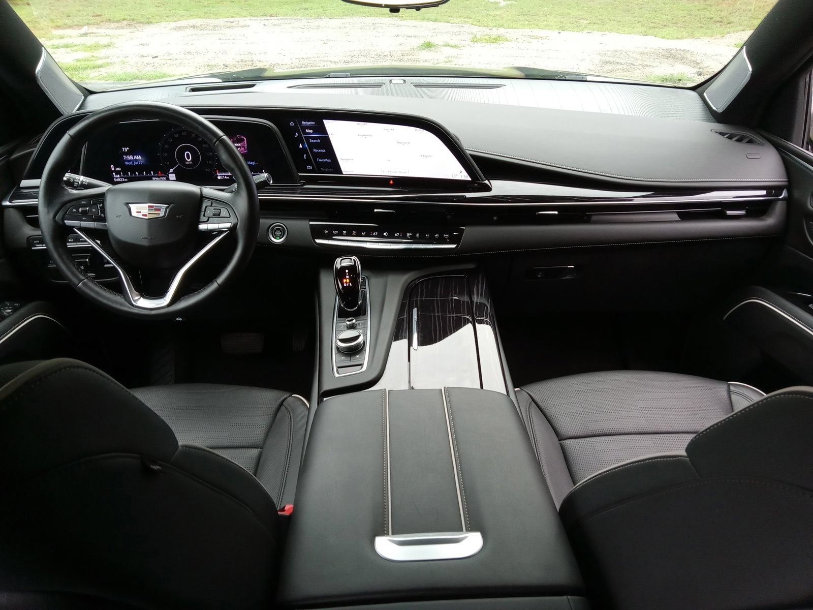 Used 2022 Cadillac Escalade Sport w/ Touring Package AWD/4WD image 16