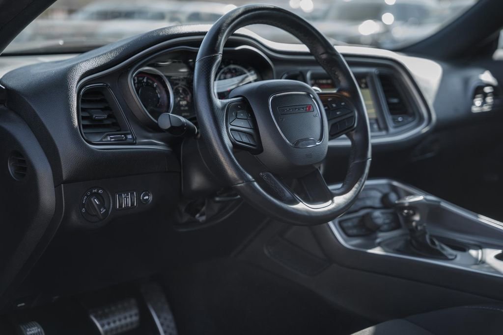 Used 2022 Dodge Challenger R/T Scat Pack image 21