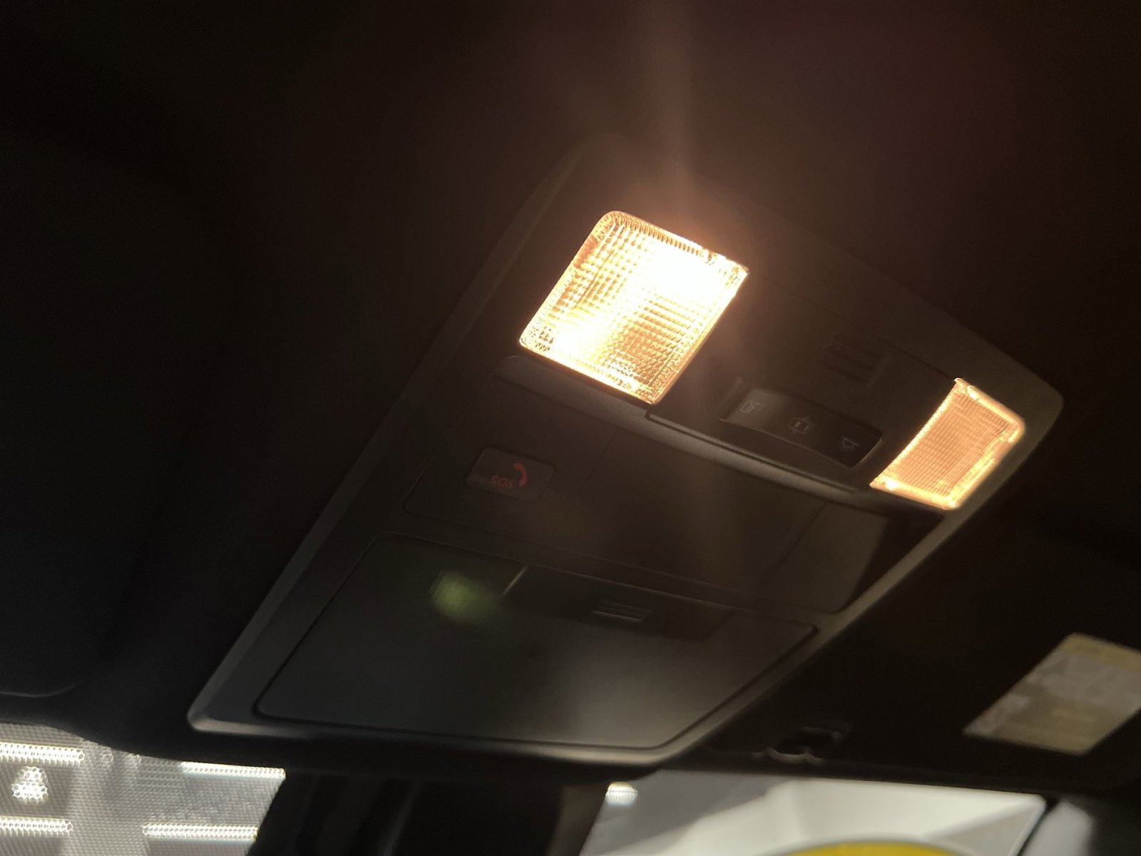 Used 2022 Toyota Tacoma TRD Sport w/ Technology Package AWD/4WD image 28