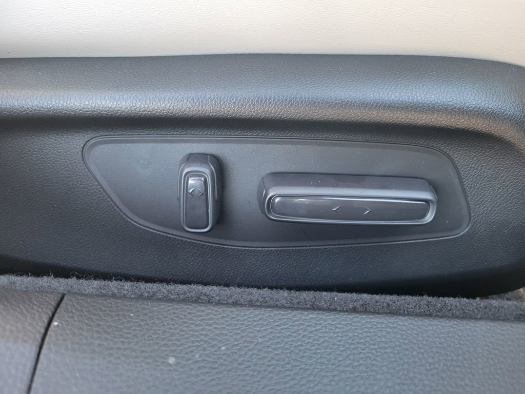 New 2026 Honda Accord EX-L image 38