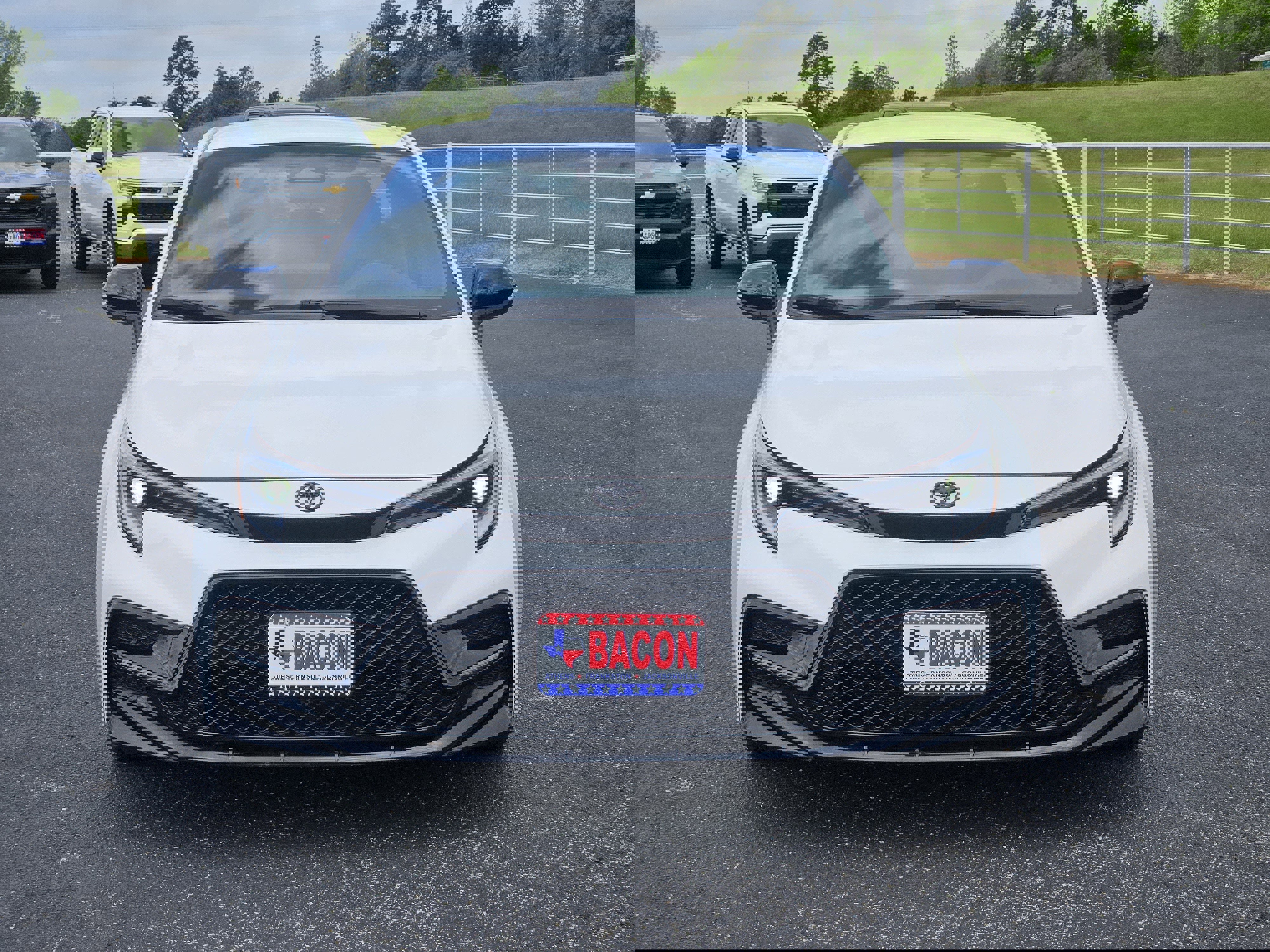 Used 2024 Toyota Corolla SE FWD image 2