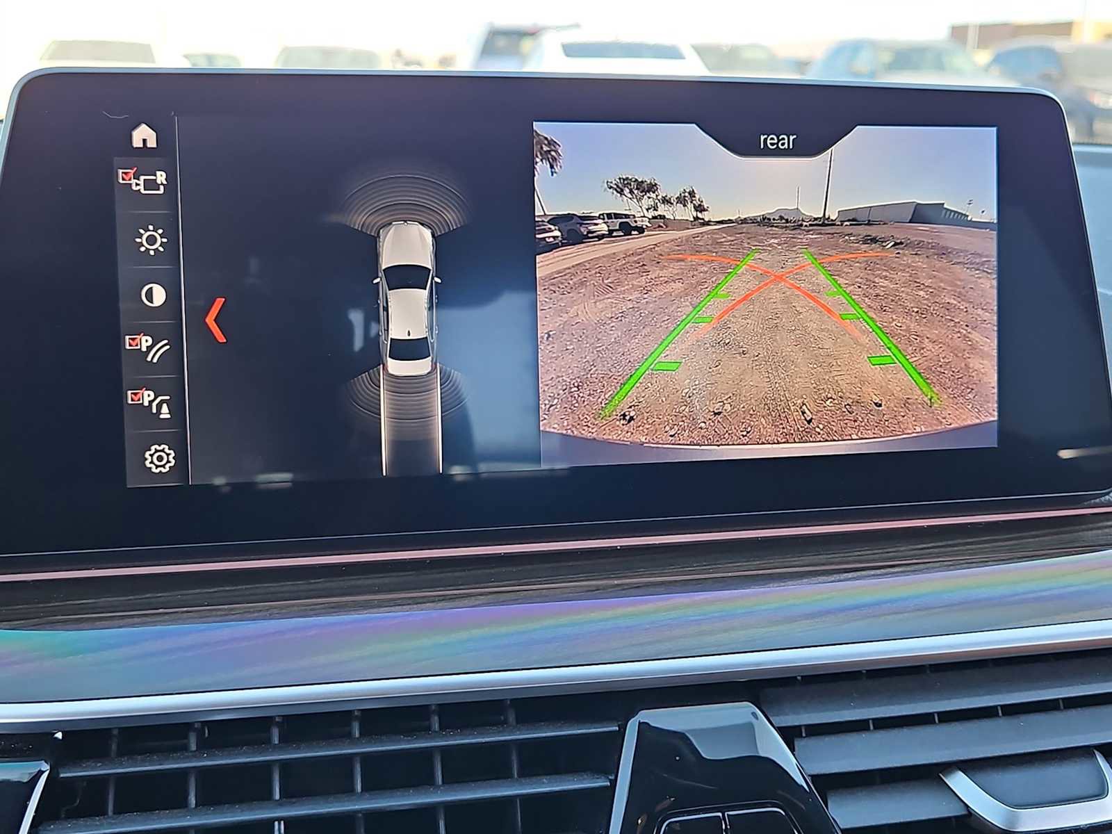 Used 2019 BMW 530e w/ Convenience Package image 30