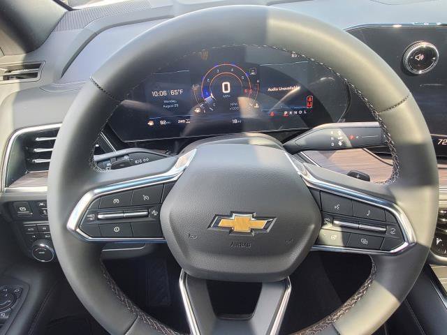 New 2025 Chevrolet Suburban LT w/ Comfort Package image 11