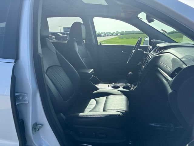 Used 2017 Chevrolet Traverse Premier AWD/4WD image 21