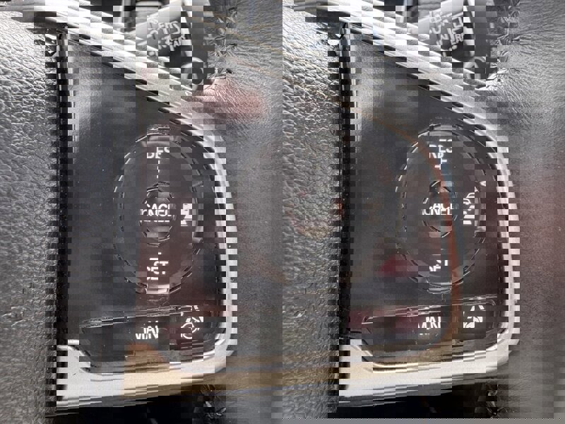 Used 2017 Honda CR-V Touring image 28