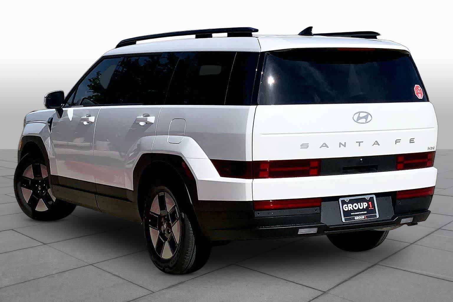 New 2026 Hyundai Santa Fe SEL FWD image 12