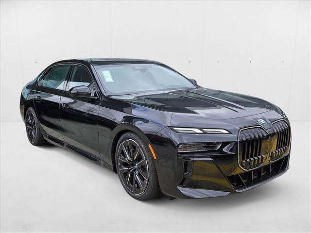 New 2025 BMW i7 xDrive60 w/ Premium Package AWD/4WD image 6