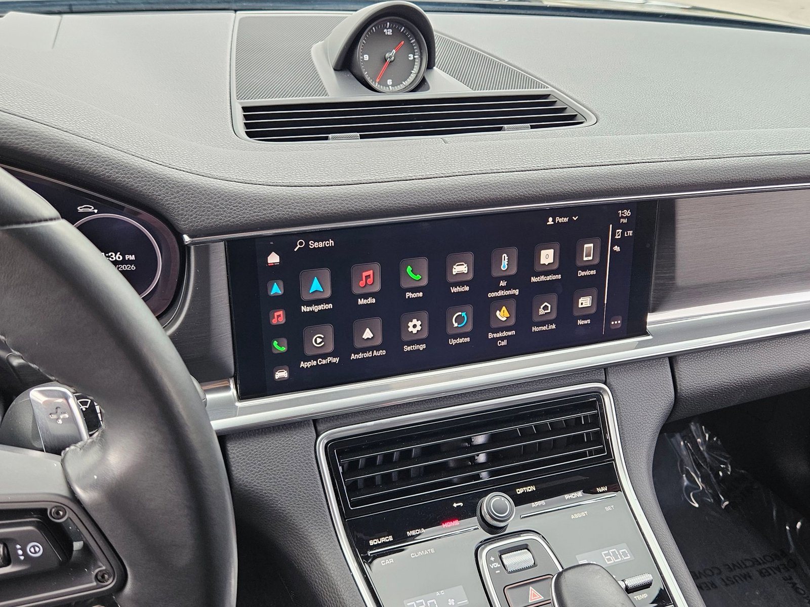 Used 2023 Porsche Panamera Platinum Edition image 16