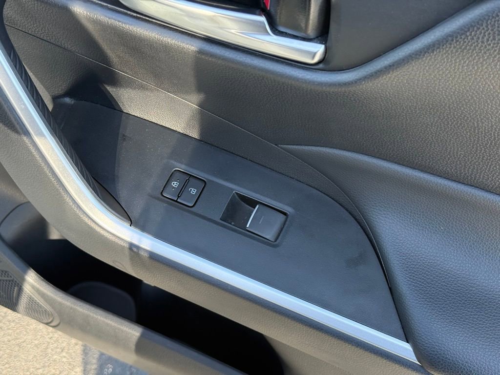 Certified 2025 Toyota RAV4 XLE AWD/4WD image 39
