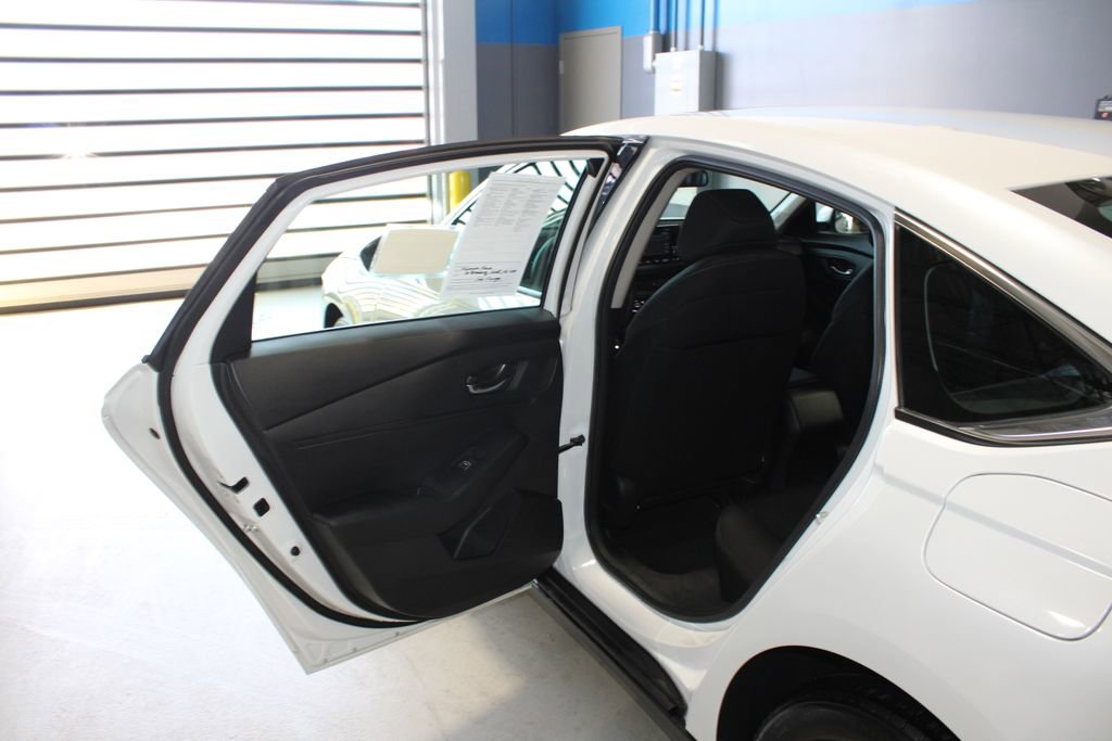 Used 2024 Honda Accord EX image 14