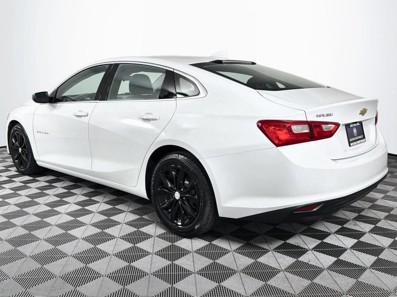Used 2023 Chevrolet Malibu LT FWD image 8