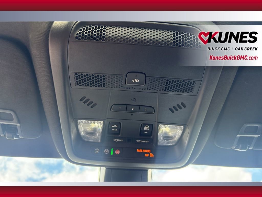 Used 2023 Cadillac XT6 Sport w/ Technology Package image 22