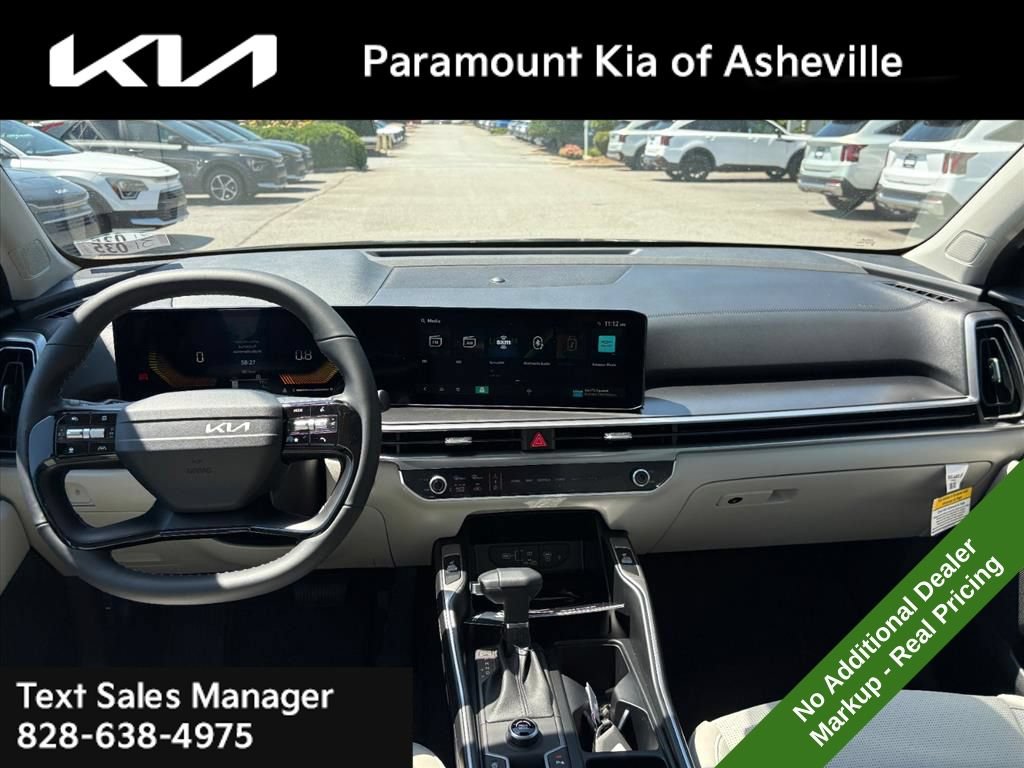 New 2026 Kia Sorento S w/ S Panoramic Sunroof Package FWD image 7