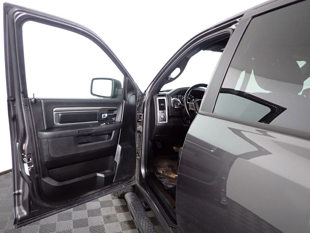 Used 2021 RAM 1500 Classic Warlock image 20