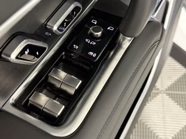 New 2027 Land Rover Range Rover SE AWD/4WD image 22