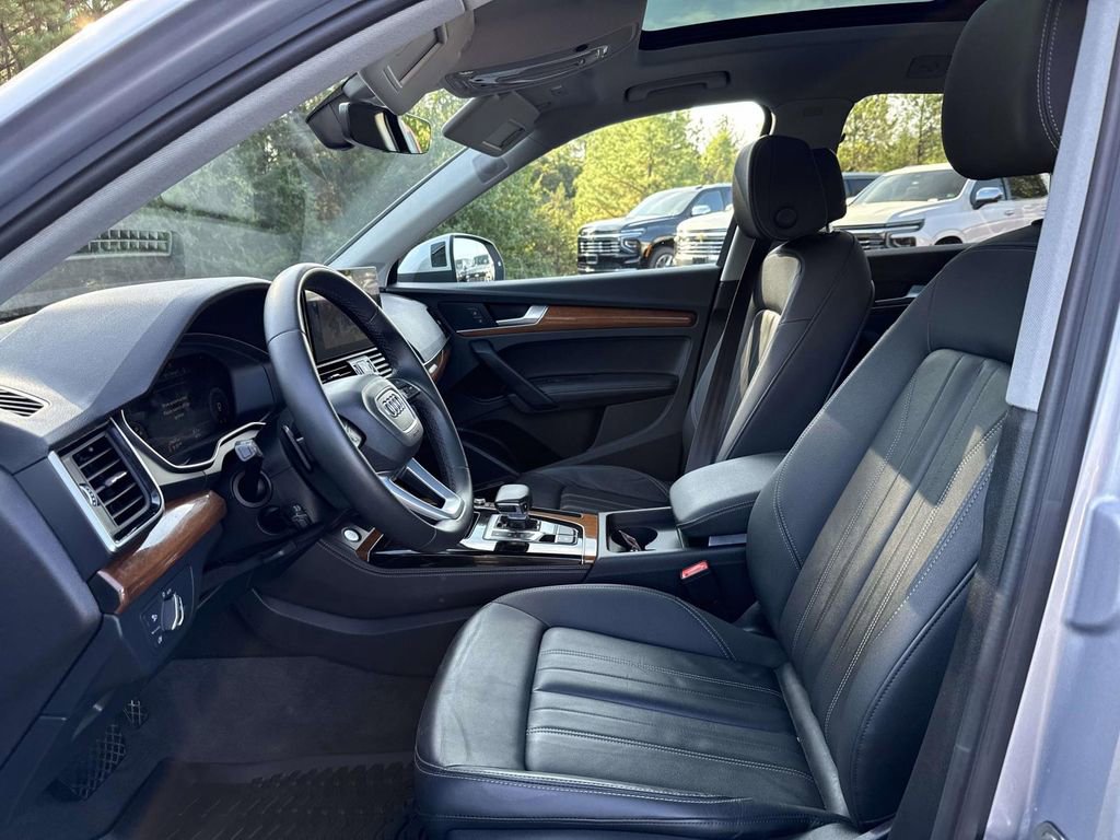 Used 2023 Audi Q5 2.0T Premium Plus w/ Premium Plus Package image 13
